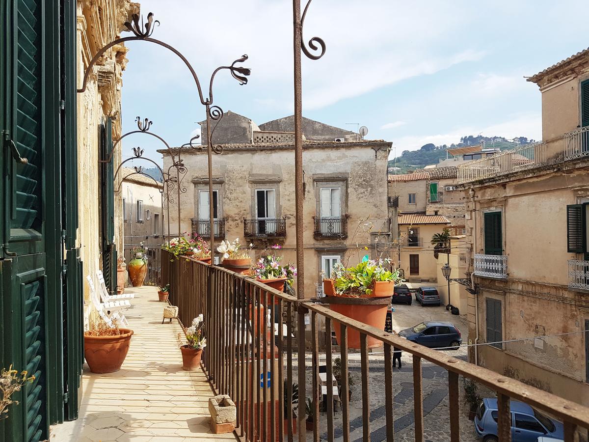 Residenza Vanvitelli Tropea Bagian luar foto